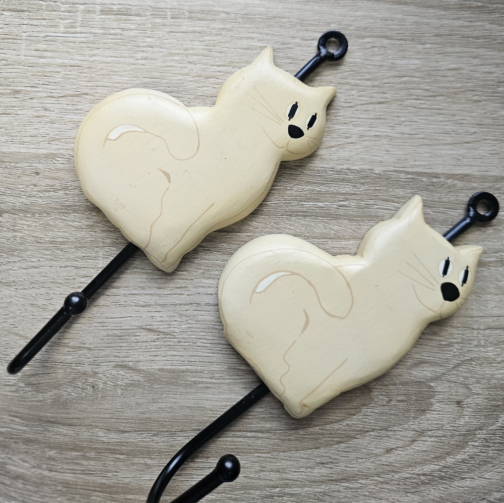 Super Cute Kitty Wall Hooks